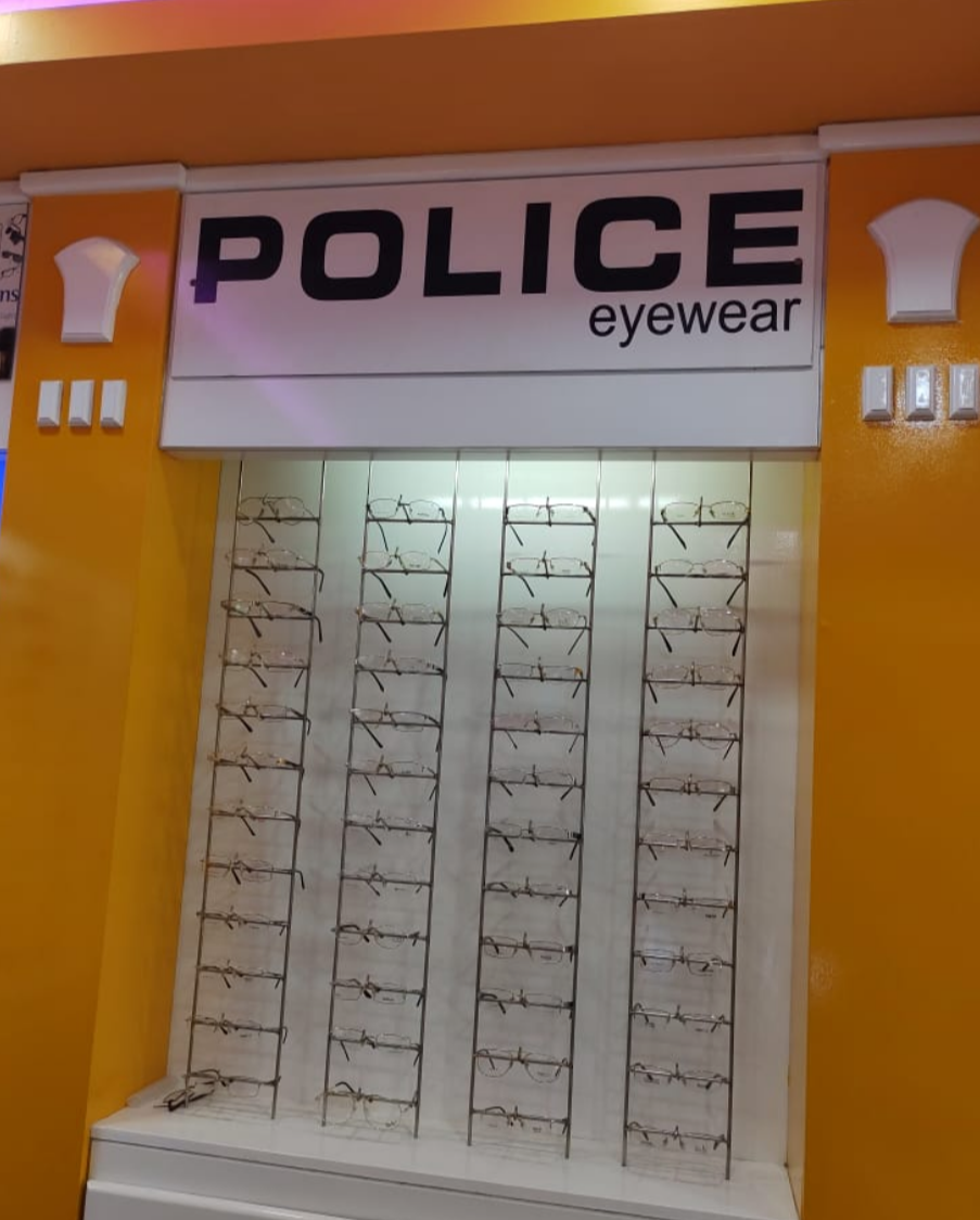 L ROI EYE CLINIC & OPTICALS CHERUPUZHA